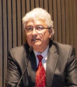 Dr. Roberto Pliego Martínez